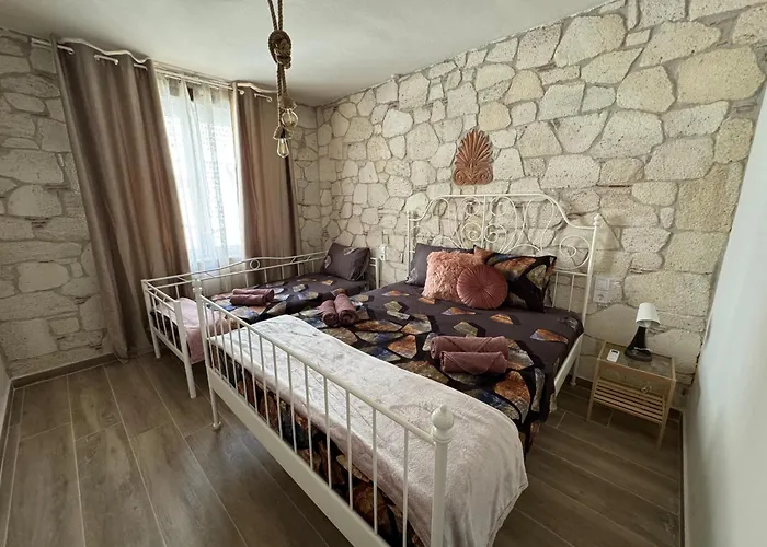 Stone 3 Apartamento *